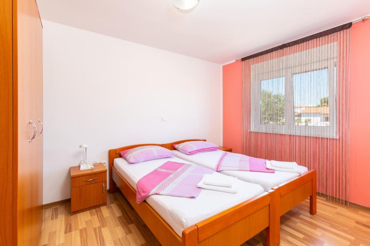 Dragan K1 Otel Medulin Dış mekan fotoğraf
